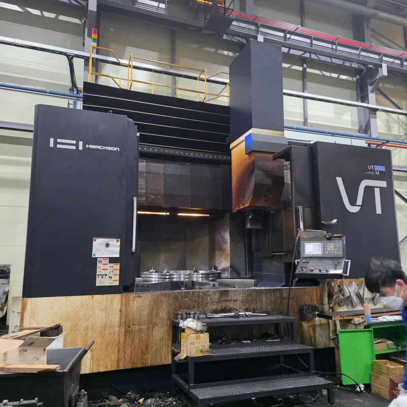 Hwacheon CNC VTL VT2000M with c axis and milling function