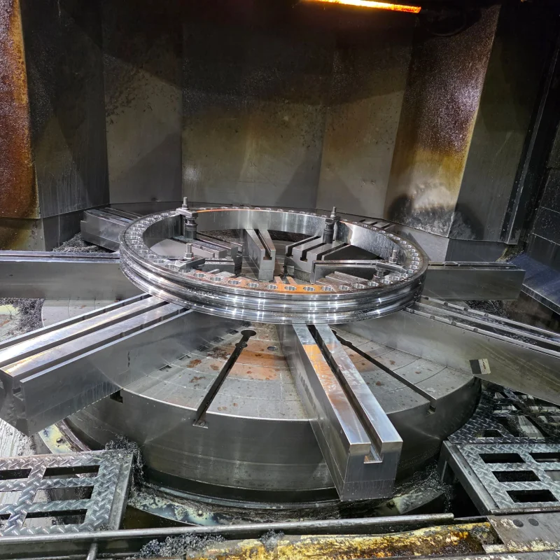 Hwacheon CNC 2000mm chuck 