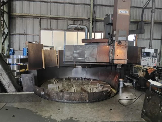 OM CNC VTL  CHUCK 3000MM SWING 5000MM