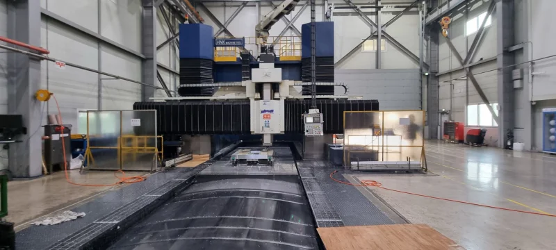 HNK DOUBLE COLUMN 6500MM X 4700MM