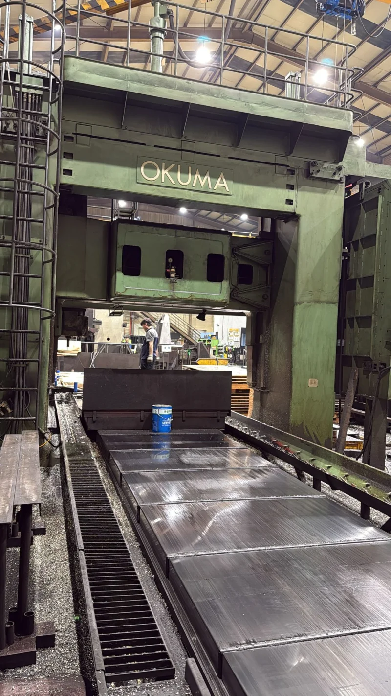 OKUMA double column 6000 x 2800mm