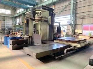 CNC KURAKI BORING AND MILLING MACHINE